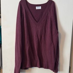 Old Navy Women's V-Neck Sweater - Burgundy